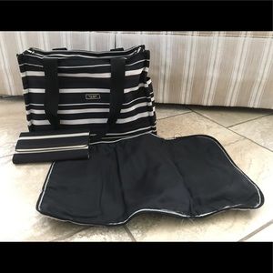 Kate Spade diaper bag with changing pad and wallet